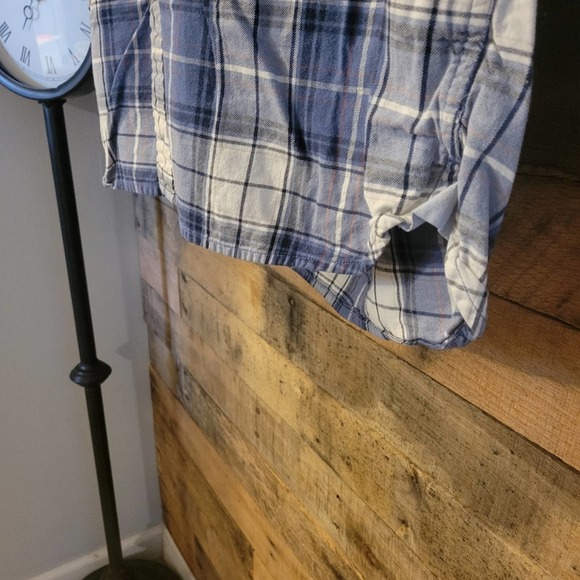 SALE-Tommy Hilfiger men's blue plaid causal button up size small - Picture 7 of 11